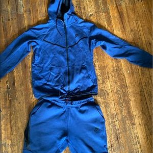 Nike Men’s Tech Suit